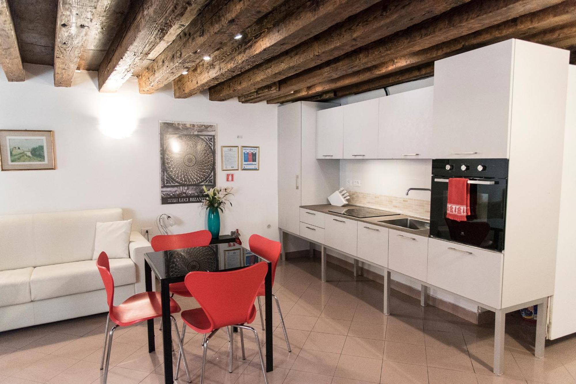 Da Bruno Homes Apartament
